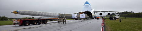 Verdens længste last landede i lufthavnen