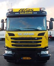 Vognmandsfirma i Aalborg har fet tre nye gule svenskere