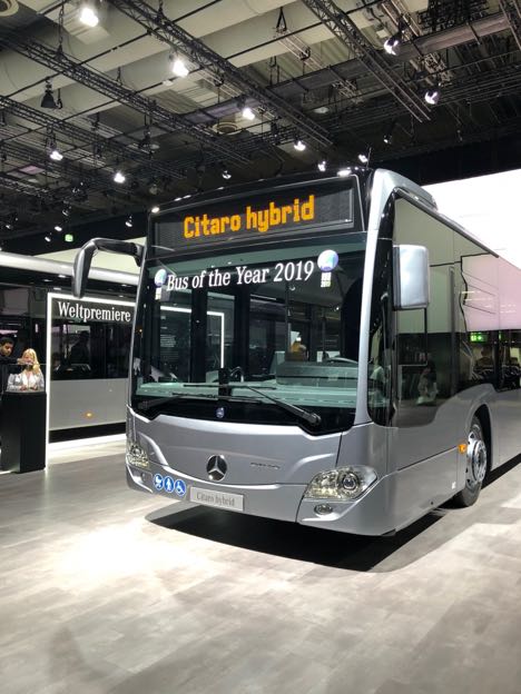 Hybridbus fra Mercedes-Benz blev årets bus