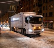 Burgerkde i Sveriges hovedstad fr varerne leveret med hybridlastbil