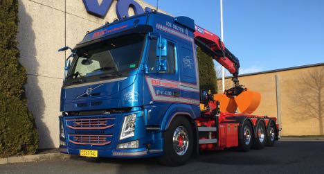 Container-vognmand har fået ny fire-akslet med 460 hk