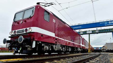 Transport-koncern kører kemiske produkter til Kina med tog