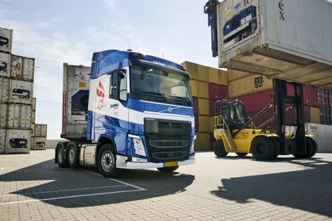 Containertransportør skærper profilen med nyt navn
