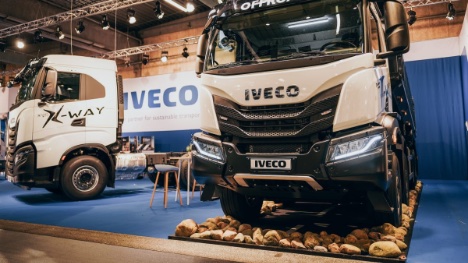 Italiensk lastbilproducent har danmarkspremiere p flere biler i Herning