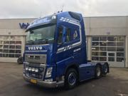 Vognmand i Faxe f�rer transporten frem i en frisk FH