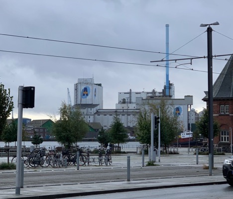 Skorsten p havnen i Aarhus vltede