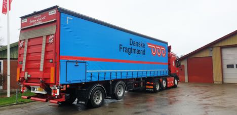 Vognmand i Juelsminde har hentet ny citytrailer i Hedensted