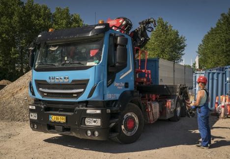 Vognmand på Sjælland kører med hydraulisk forhjulstræk