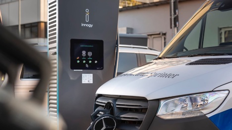 Tysk varebilproducent markerer sig p det elektriske omrde