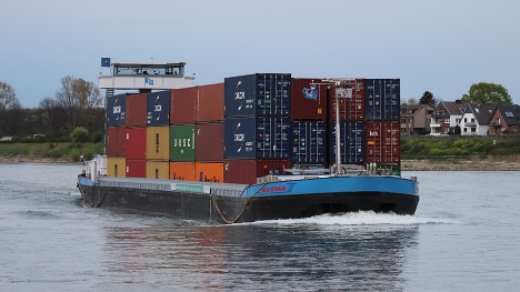 Tysk rederi åbner indenlandsk containerrute i Sverige