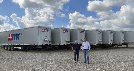 Transportvirksomhed i Padborg sætter kronen på med topmodel