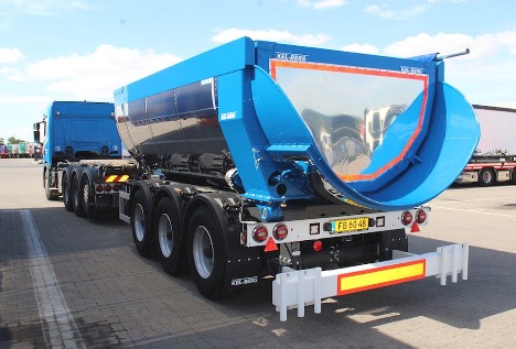 Vognmand fra vestjyske Aulum valgte tip-k�rre fra �stjyske Hedensted