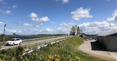 To klapbroer over Limfjorden får nye åbningstider