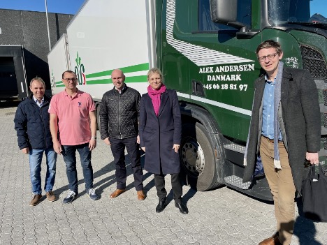 Jeg stortrives som ny transportminister 