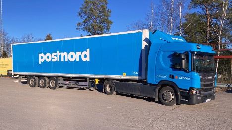 Postkoncern og web-butik indgr elektrisk samarbejde om tung lastbil