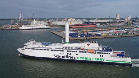 Færgerederi skruer op for vindenergien