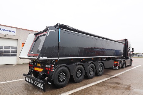 Vamdrup-virksomhed er på sporet med ny fire-akslet tiptrailer