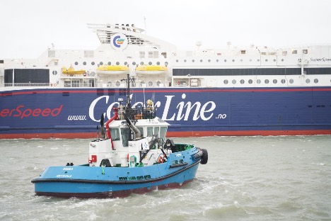 Ny båd i Hirtshals er i gang med at tage slæbet