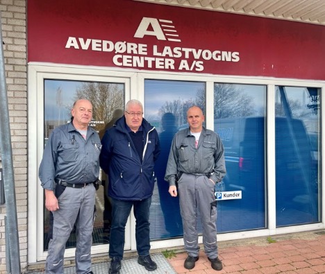 Lastvognscenter på Avedøre Holme kører ind under en større lastvognsvirksomhed