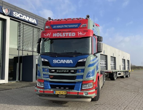 Vognmand i Holsted tager fat med syv-akslet vogntog