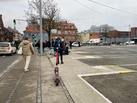 Letbanestation i Odense skulle have haft ny fjernbusforbindelse til København