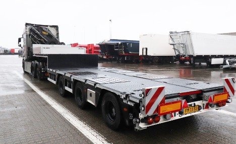Maskinvirksomhed trak udtrækstrailer hjem til soldalene