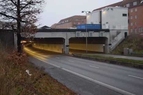 Fire-sporet vejtunnel i København skal repareres for betonskader