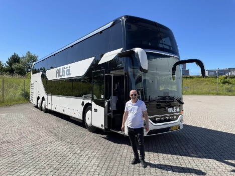 Dobbeltdækkerbus blev sendt ud med det samme