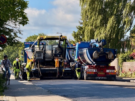Ny asfalt skal mindske partikelforurening fra trafikken