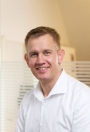 Lodsdirekt�r skal v�re driftsdirekt�r for danske tog