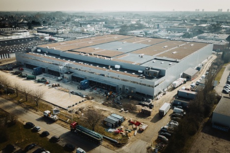 Nyt distributionscenter f�r avanceert robotlager