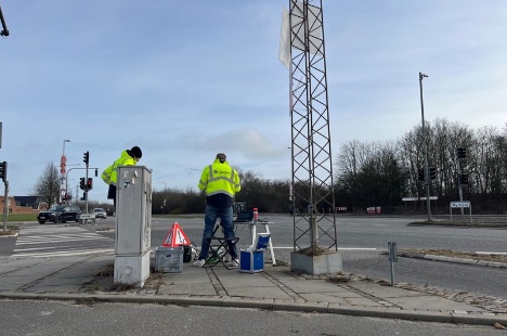 Kameraer skal forevige bilister, der k�rer over for r�dt lys