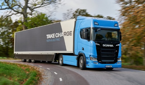 Lastbiler får batteri under førerhuset og ultrahurtig Megawatt Charging